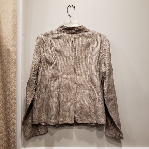 Eileen Fisher Organic Linen and Cotton Collarless Blazer - L - Picture 2 of 7